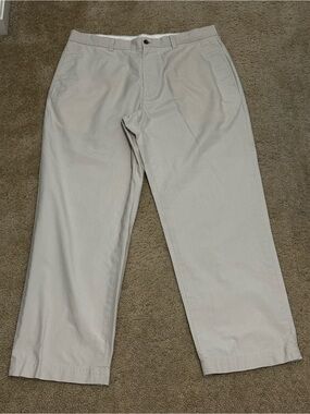 Brooks Brothers Men’s Chinos Pants in Light Tan Size 36x30 GUC